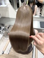 キュア 池袋(CURE) 10トーン透明感ヘーゼルベージュ×髪質改善 #102