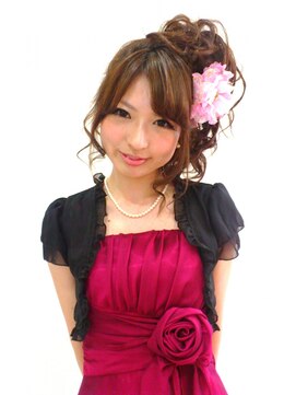 ラチャウ(La.Ciau) パーティーセット＆メイク