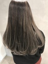 ジーナ(XENA) ハイライトグレージュ