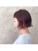 ピンクカラーの切りっぱなしボブ