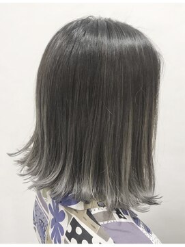 ヘアリゾートユア 新大久保店(hair resort YuA) 切りっぱなしセミディ