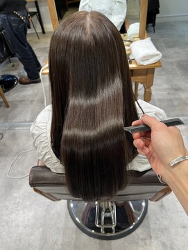 ネイヴィル オモテサンドウ(navile omotesando) ☆水素髪質改善カラーミネコラトリートメント☆