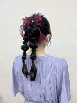 ミラ(mila) 編みおろしポニーテール