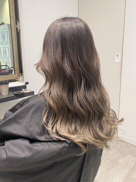 ガレリアエレガンテ 西尾店(GALLARIAElegante) グラデーションカラー