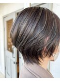 大人のショートスタイル