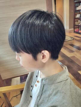 ヘアーメイク トレコローリ(hair make trecolori) 【trecoroli　津田沼】刈り上げ無し　メンズスタイル