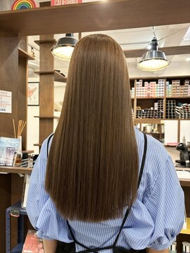 ルイ(ROUIS produced by LUCK 津田沼) ROUIS 津田沼 矯正しててもできるベージュカラー