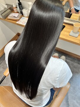 ヘアーアンドリラクゼーション クランプ(Hair&Relaxation clamp) 【エイジングケア】