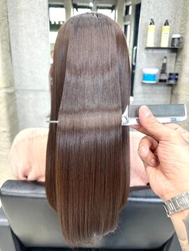 オーバー 三軒茶屋(OVER→) 【オーバー三軒茶屋】髪質改善/縮毛矯正口コミ人気第１位◎