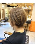 くびれショートボブ