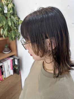 横顔美人に変身☆小顔見せ効果◎の骨格に合わせた顔周りカットで、あなたの魅力を最大限に引き出します。