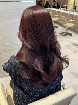 ミズチャーム(Ms.CHARM) レイヤーカット/韓国ヘア/縮毛矯正/イルミナカラー/前髪カット