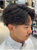 センターパート毛流れフェザーパーマショートパーマニュアンス