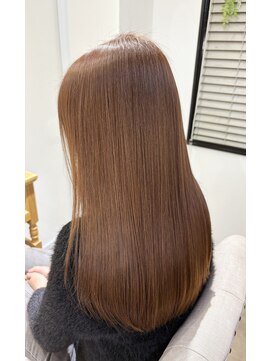 ナチュラルベージュ