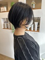 クマ(kuma.)&nbsp;大人可愛い20代30代40代前下がりショートボブ丸みショート◎