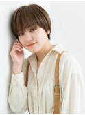 コンパクトで丸みのある王道ショートボブスタイル