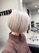 スティーン(STEEN)&nbsp;ホワイトカラー