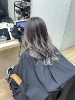 リアン(LIAN)&nbsp;ハイライトカラーミルクティーベージュケアブリーチダブルカラー