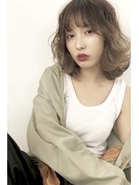 ヴィジョン(VISION)&nbsp;☆「外国人風ハイライトグラデーション」×ヘルシーミディ☆