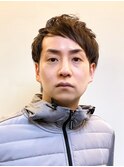 アシンメトリーバングのラウンドショート ビジカジ