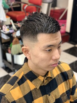 ニュースタ(NEWSTA) CROP with skin fade