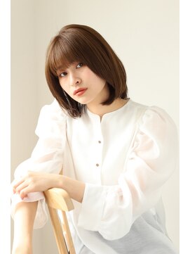 エクリ 麻布十番(equri) 髪のお悩み改善!コスメストレートでサラサラのシフォンボブ/30代