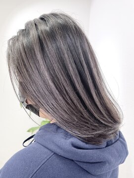 ドレ(DORE) グレージュ【バレイヤージュ、ミディアム】