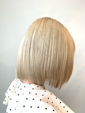 ロキ(Roki) ホワイトベージュ