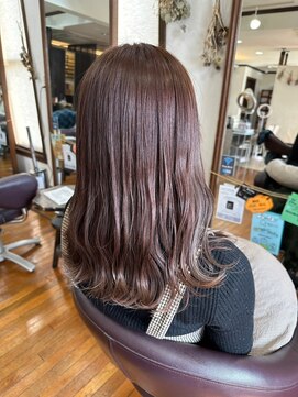 美容室 メザミー MESAMIES 大人可愛いくびれ巻きロング ヌーディーカラーブリーチなし