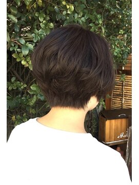 アクアマリン8810 ハチハチイチゼロ(AQUA MARINE 8810) 大人可愛い/ショコラアッシュ/ヘルシースタイル/ふんわりカール