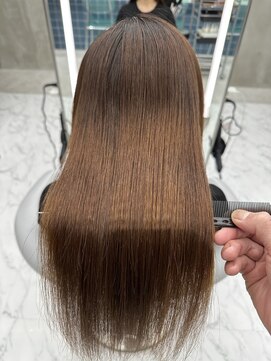 ロンドルーチェ 心斎橋(Lond luce) ダークアッシュ/ミディアムレイヤーカット［髪質改善/縮毛矯正］