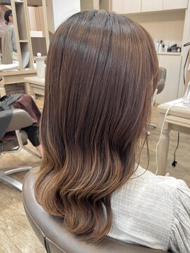 アルターリール(aL ter Rire) オレンジブラウン/中村郁未