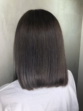 ルッソ チアロ(Lusso chiaro) Lussoオリジナル髪質改善トリートメント/30代40代50代