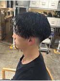 ツイストスパイラルパーマスパイキーショートラルフカール刈上げ