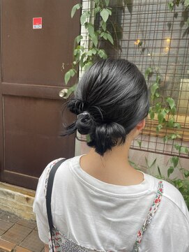 ヒカリス 中崎店(HIKARIS) ブラックカラー