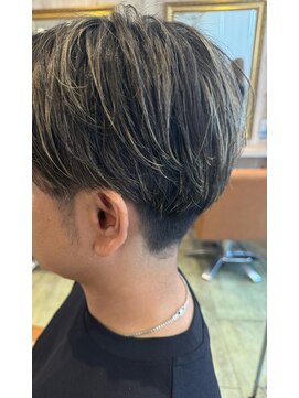 ビズヘアー プチ(bisou hair petit) メンズハイライトカラー