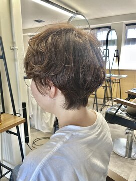 エミタス 柳通り(Emitas.) マッシュショート×無造作ウェーブ