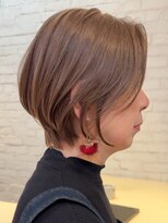 ソワネ 表参道(soigne)&nbsp;青山白髪ぼかしハンサムショートウルフベージュアッシュ40代50代