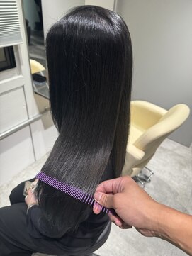 レヴリー(reverie) 髪質改善ダークグレー酸性ストレートトリートメント美髪心斎橋