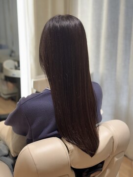 アリエス(Aries) モノトーン×愛されロング◎30代40代50代