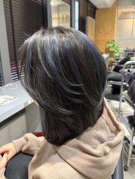 ネウィ 池袋(newi) ミディアムレイヤー