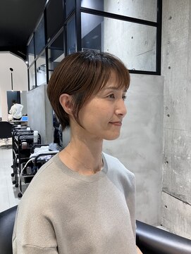 イワイナゴヤ(i i -IWAI NAGOYA-) 耳掛けショート