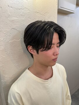 ロア 四条河原町店(LoRE) 縮毛矯正で作るセンターパート