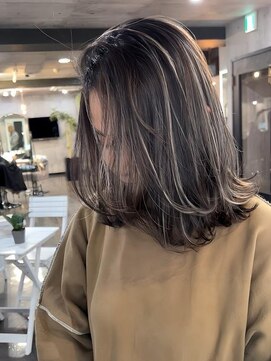 シェルヴ(XELVE) 細め/コントラストハイライト