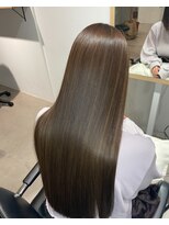 トキ シキ 戸塚(Toki. shiki) イメチェン/ピンクベージュ/アンブレラカラー/前髪/戸塚