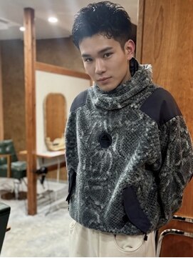 アーシャム(Arsham) メンズフェードカット