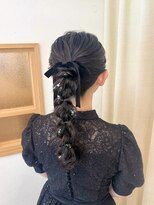 フェリーチェ(Felice)&nbsp;編みおろし ポニーテール お呼ばれヘア 参列ヘア イベントヘア
