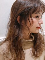 ディッセンバー 渋谷(December)&nbsp;【December】顔まわりのポイントがかわいい！小顔ロングヘア