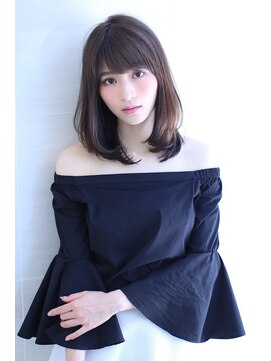 オーロ 宝塚店(ORO) ネイビーカラーの大人かわいいブランジュ小顔くびれセミディ