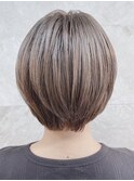 透明感グレーカラー大人可愛いひし形小顔ボブ丸みショート